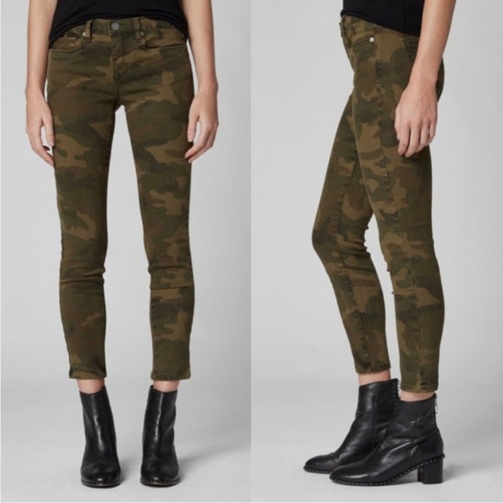 NWOT Blank NYC denim - the Reade skinny camo jeans